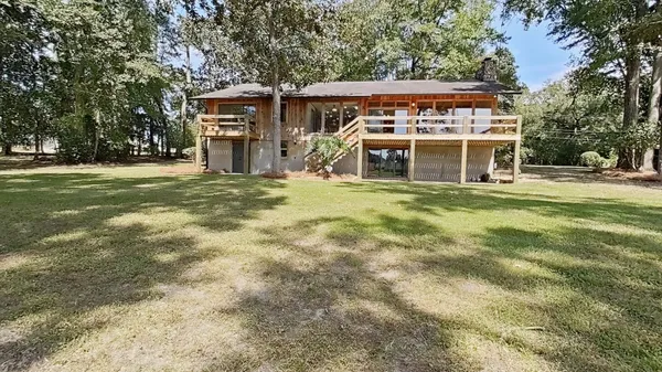 $579,900 | 289 Lake Trace Drive, Thomasville, GA 31757