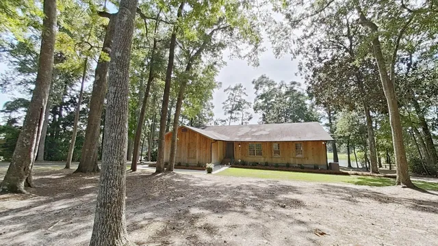 $599,900 | 289 Lake Trace Drive, Thomasville, GA 31757