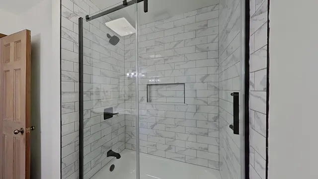 $599,900 | 289 Lake Trace Drive, Thomasville, GA 31757