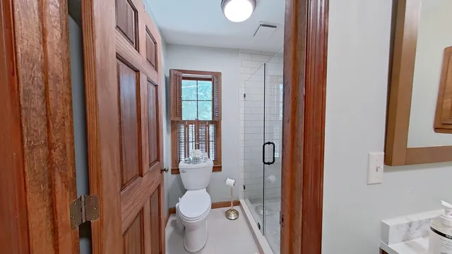 $599,900 | 289 Lake Trace Drive, Thomasville, GA 31757