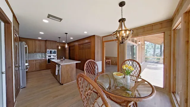 $599,900 | 289 Lake Trace Drive, Thomasville, GA 31757