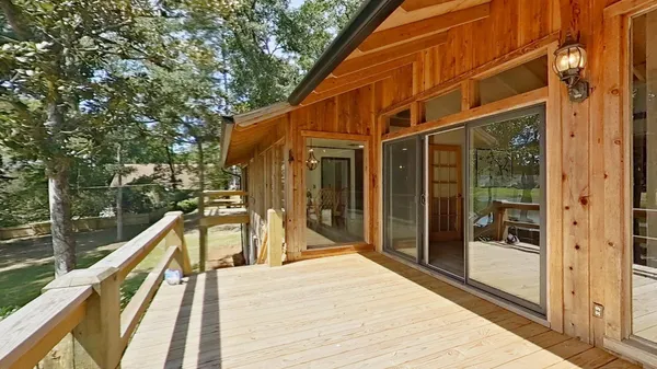 $579,900 | 289 Lake Trace Drive, Thomasville, GA 31757