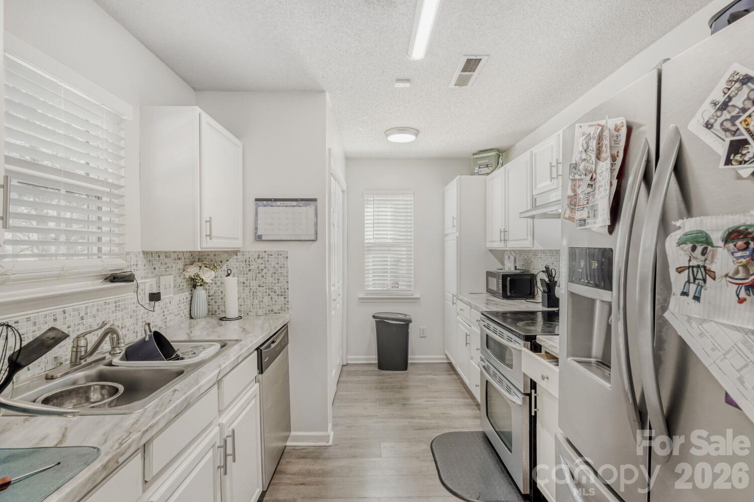 1412 Bells Knox Road Charlotte, NC 28214 - Photo 9 of 28