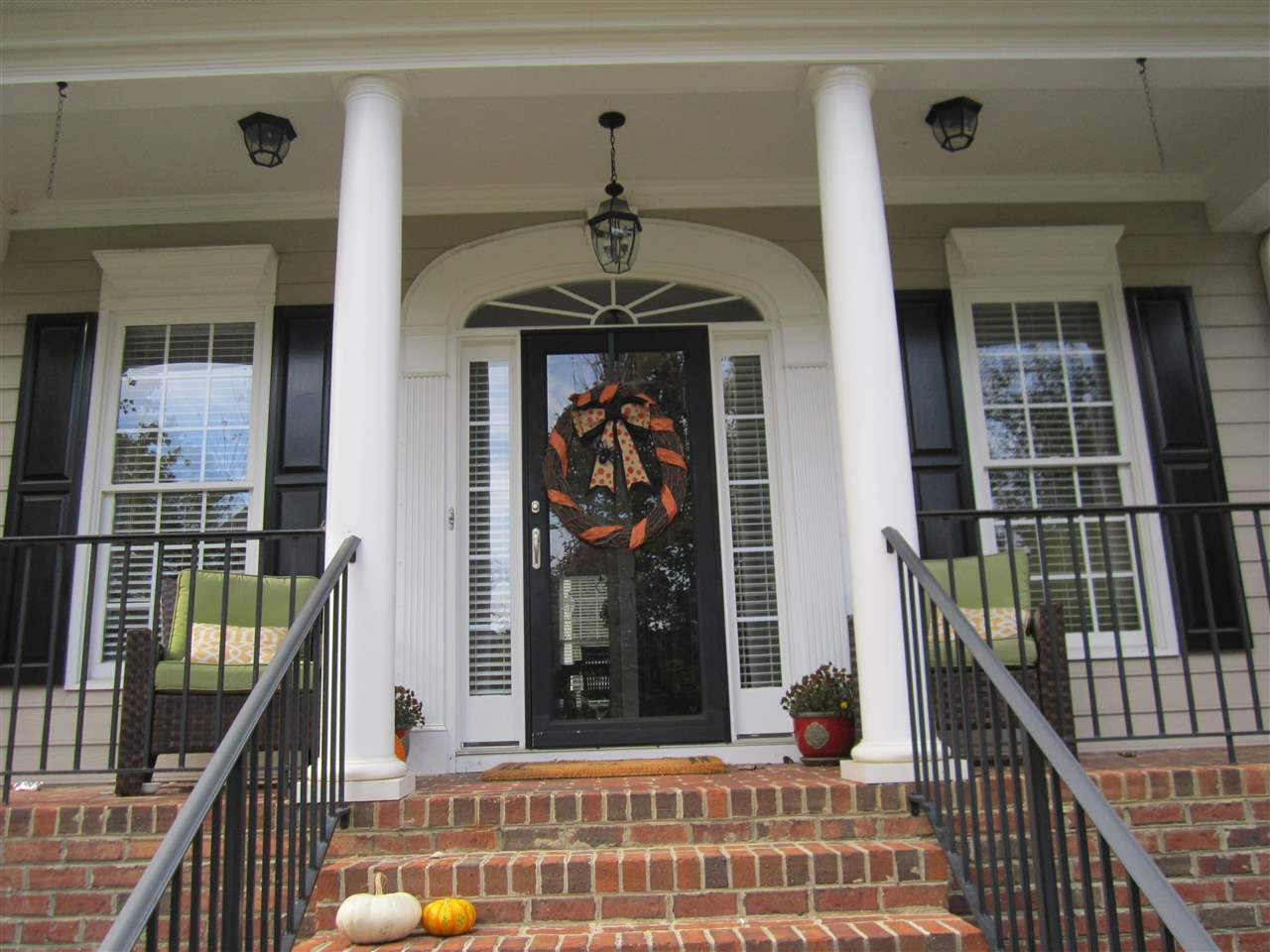 3209 Tall Tree Place Raleigh, NC 27607 - Photo 2 of 22 Front Porch