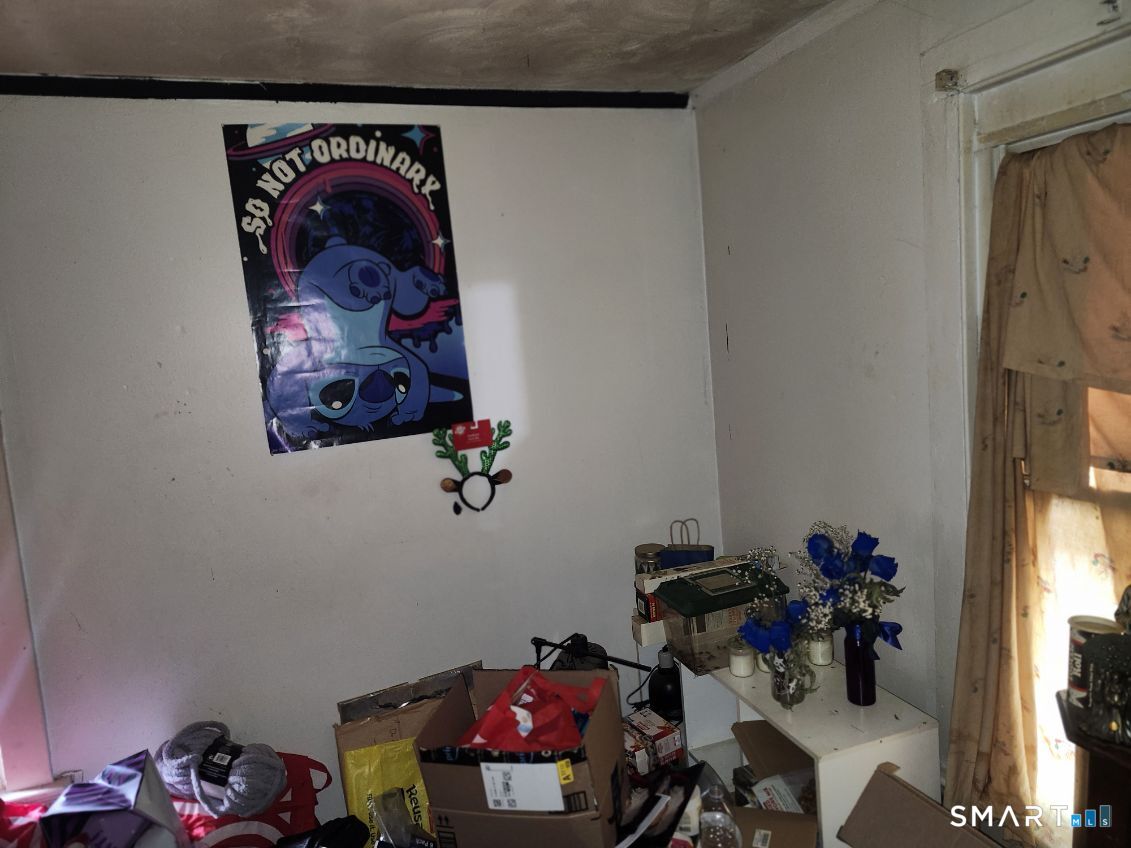 19 Summit Street Waterbury, CT 06708 - Photo 6 of 27