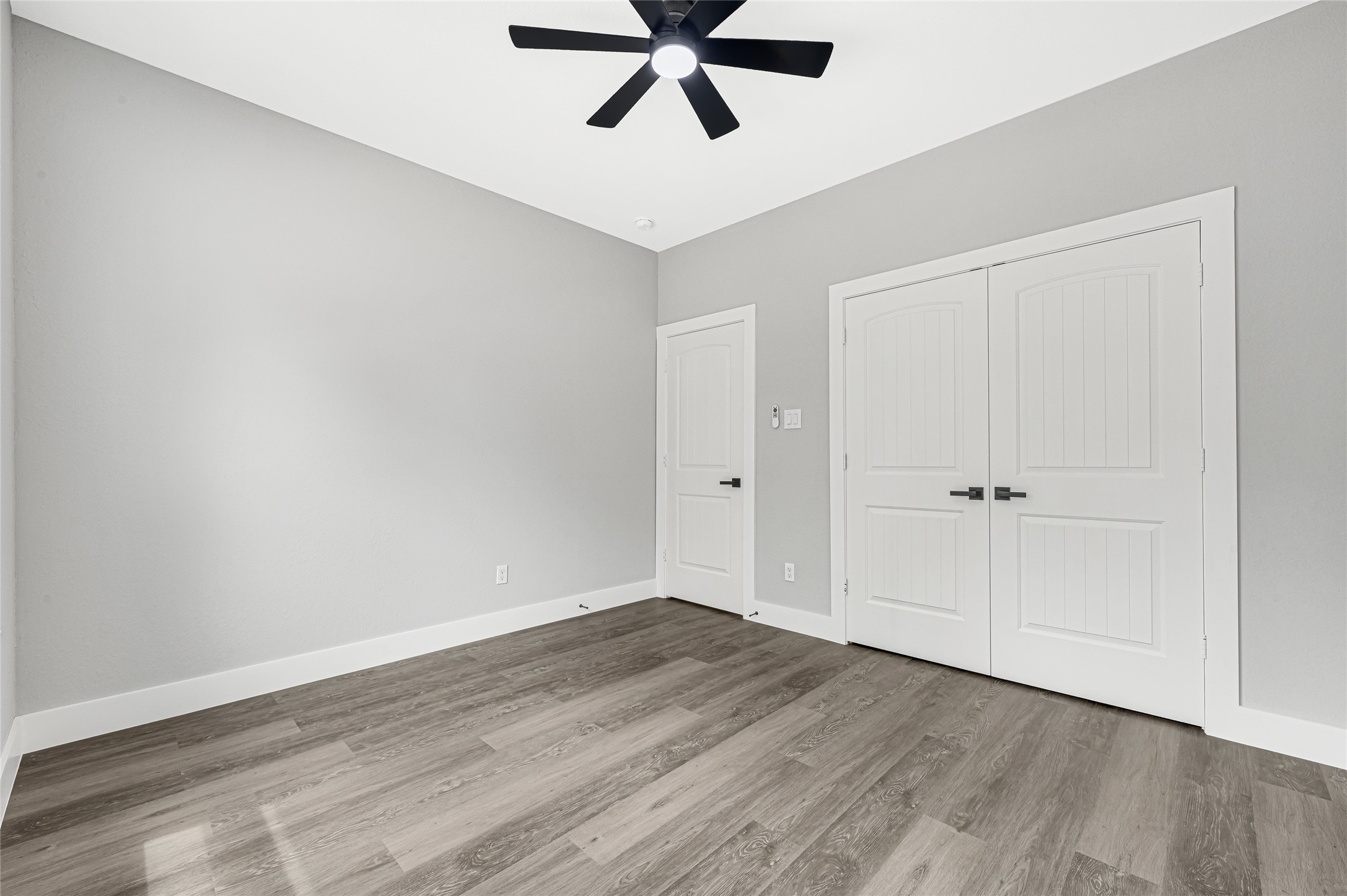 5930 Boness Road, Unit A & B Houston, TX 77396 - Photo 21 of 43 Room #3
