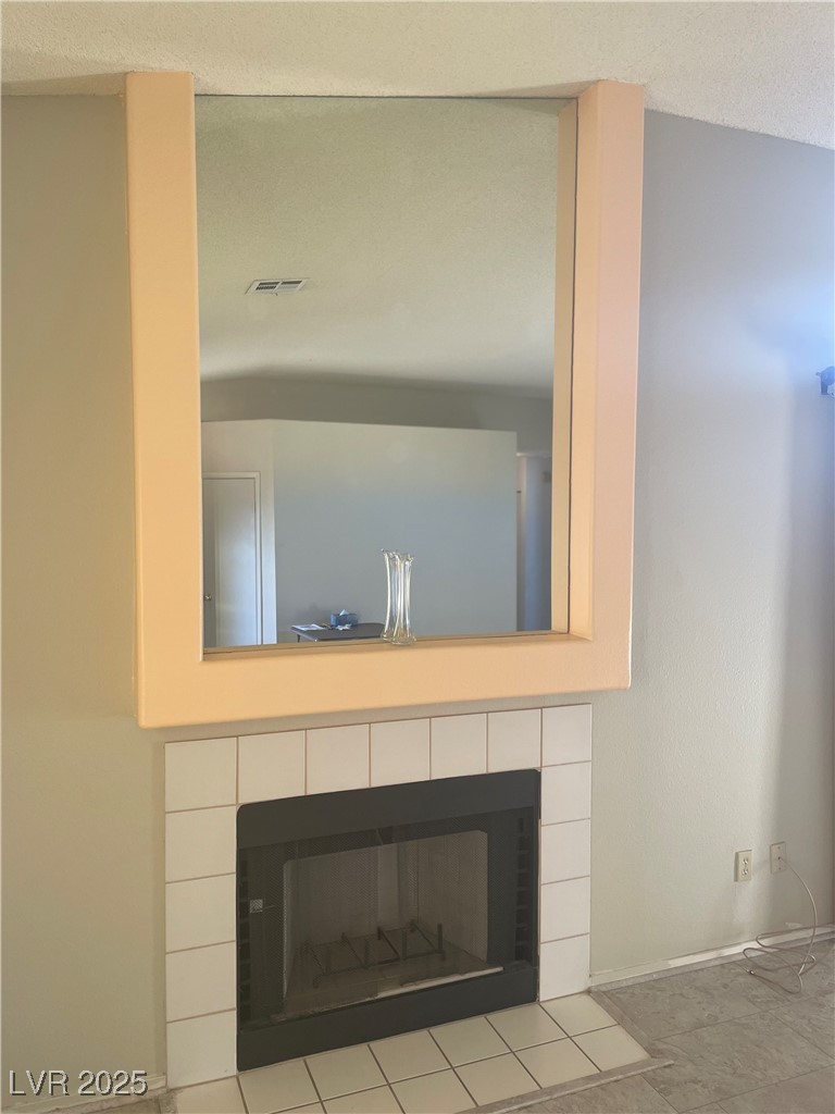 609 West Victory Road Henderson, NV 89015 - Photo 5 of 21
