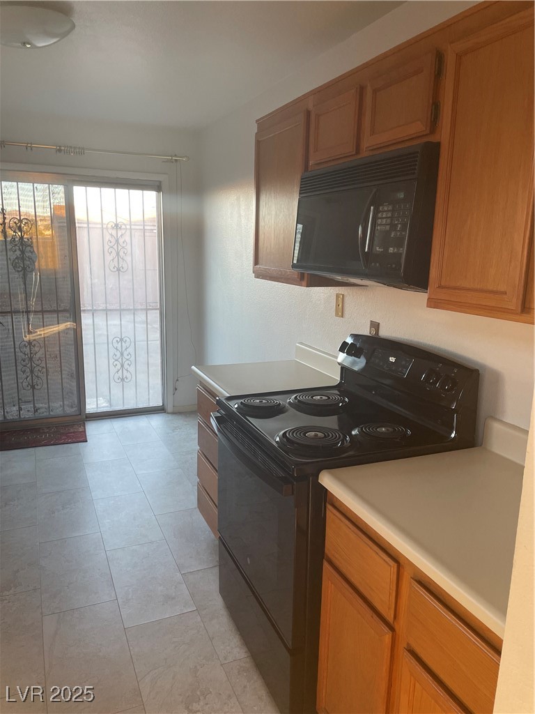 609 West Victory Road Henderson, NV 89015 - Photo 7 of 21