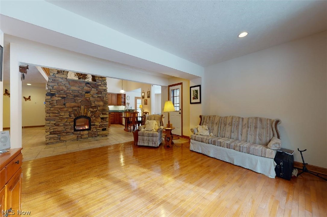 8535 Mentor Road Mentor, OH 44060 - Photo 9 of 27 Gallery Image 9