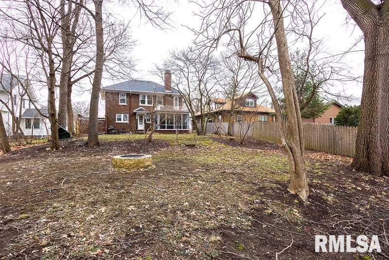 2739 Middle Road Davenport, IA 52803 - Photo 23 of 24 Gallery Image 23