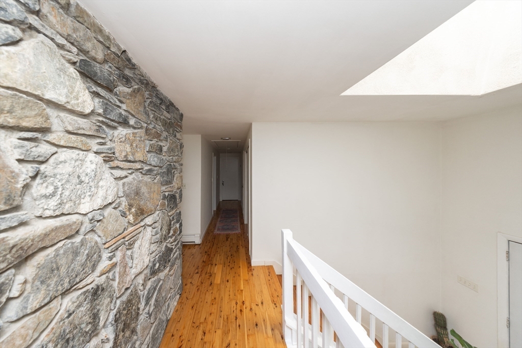 92 Brook Street Hudson, MA 01749 - Photo 6 of 35 Gallery Image 6