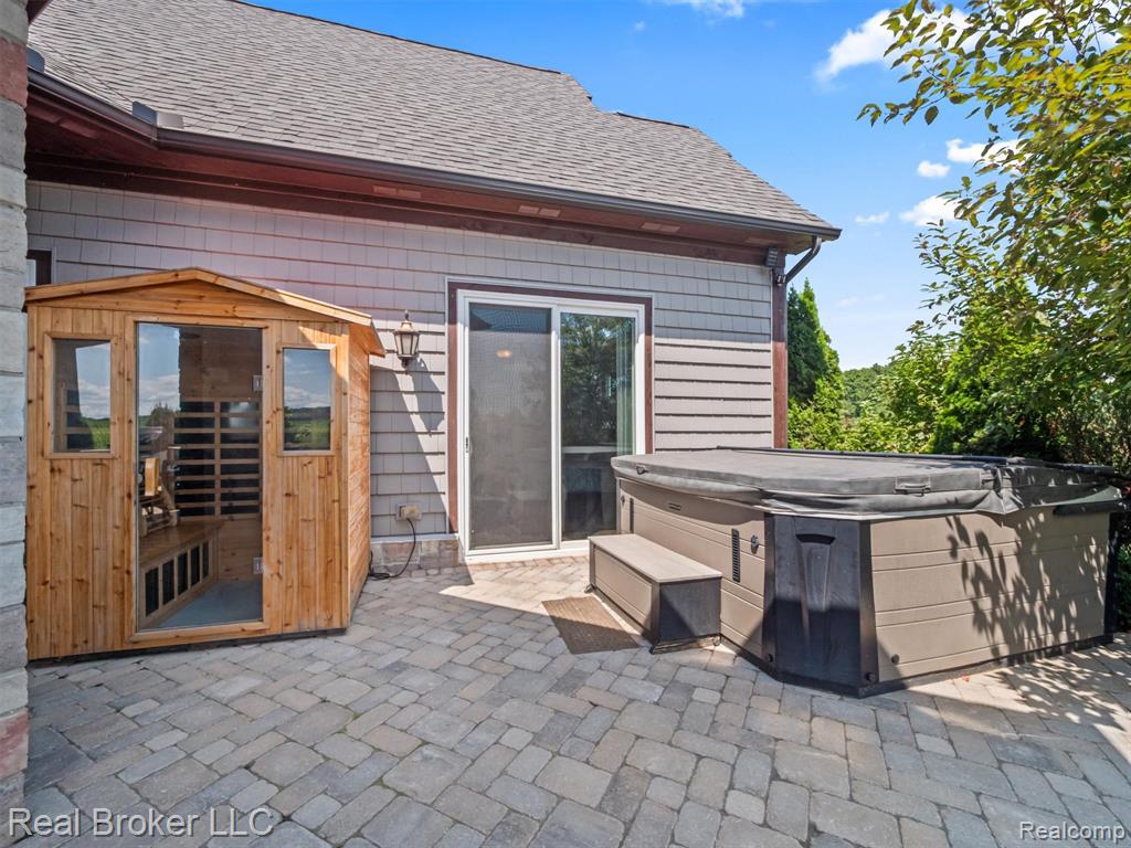 7190 Earhart Road Ann Arbor, MI 48105 - Photo 12 of 41 Gallery Image 12