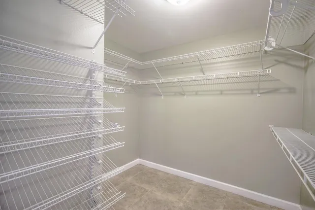 $2,850 | 349 Louise Circle, Destin, FL 32541