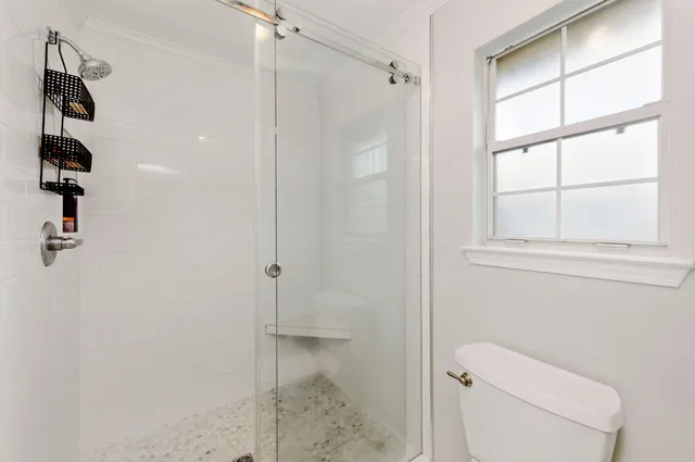 $2,850 | 349 Louise Circle, Destin, FL 32541