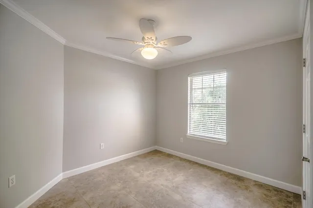 $2,850 | 349 Louise Circle, Destin, FL 32541