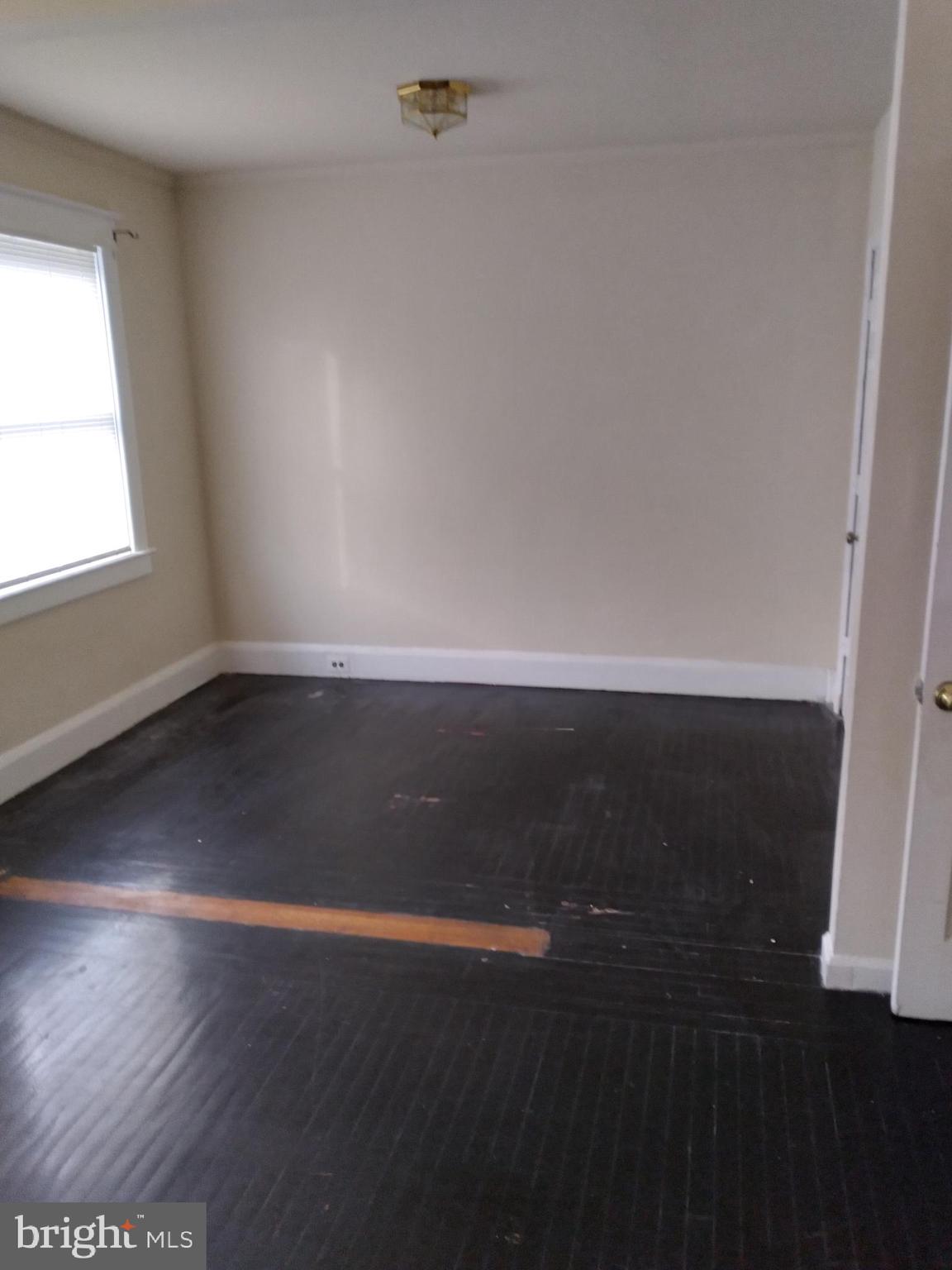 709 North Woodington Road Baltimore, MD 21229 - Photo 19 of 30