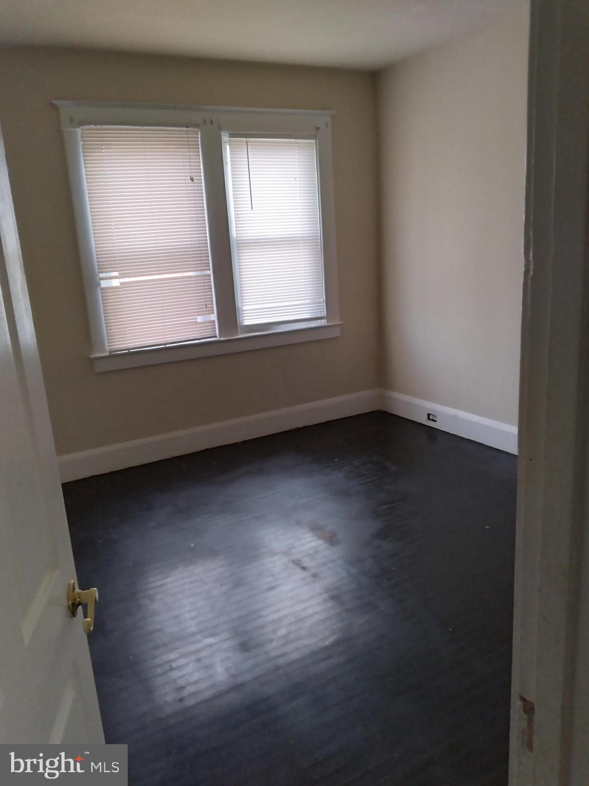 709 North Woodington Road Baltimore, MD 21229 - Photo 21 of 30