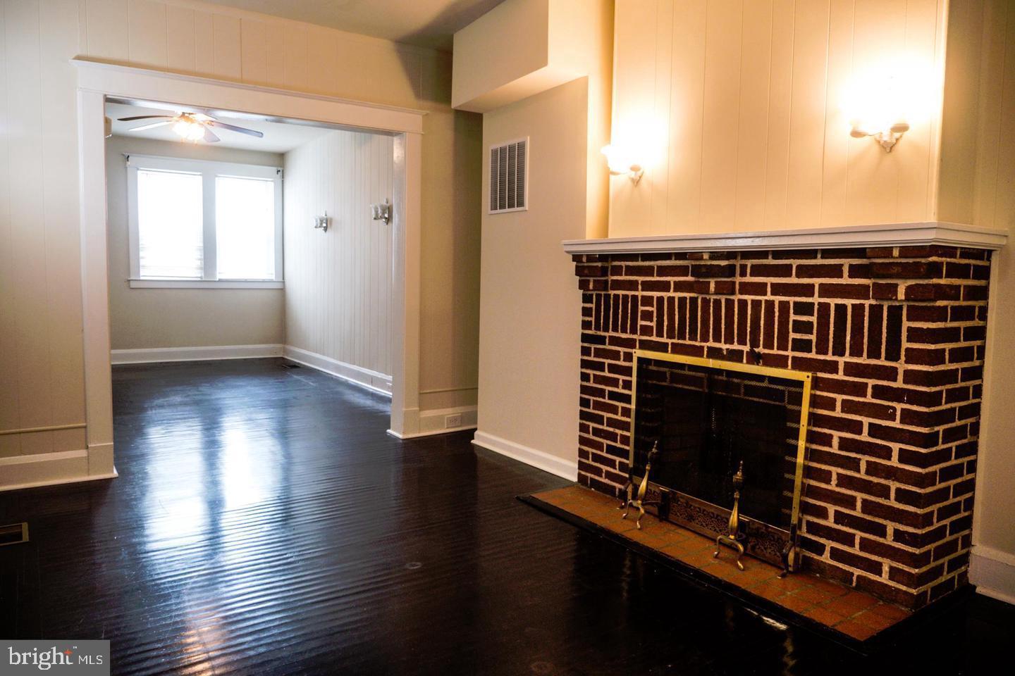 709 North Woodington Road Baltimore, MD 21229 - Photo 4 of 30