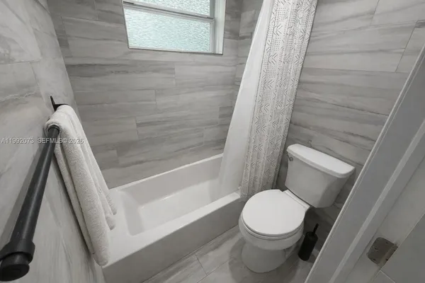 $3,400 | Coral Terrace, Miami, FL 33155