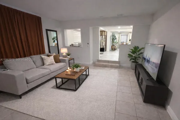 $3,400 | Coral Terrace, Miami, FL 33155