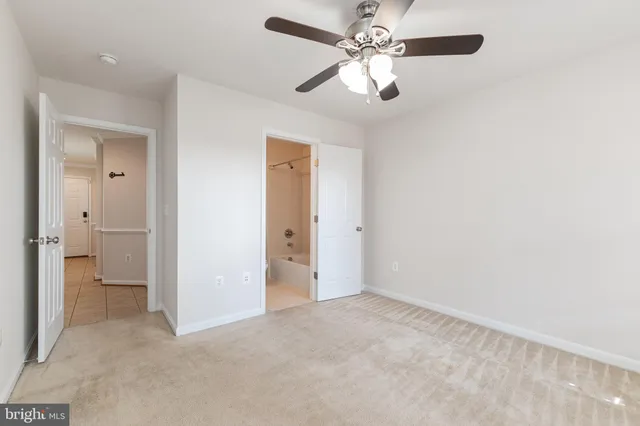 $2,850 | 15687 John Diskin Circle, Woodbridge, VA 22191