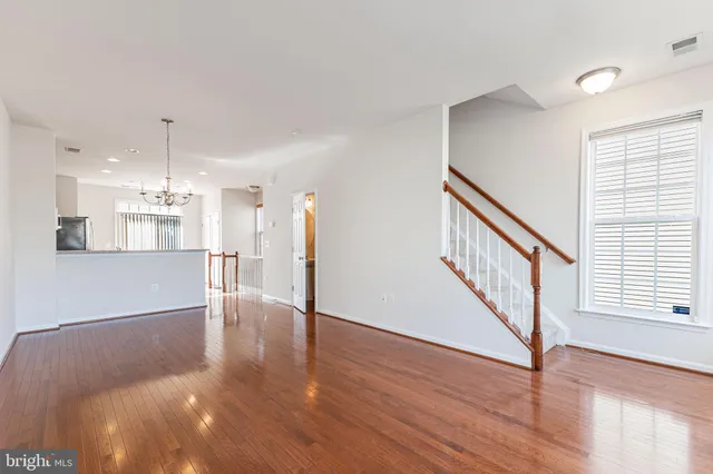 $2,850 | 15687 John Diskin Circle, Woodbridge, VA 22191