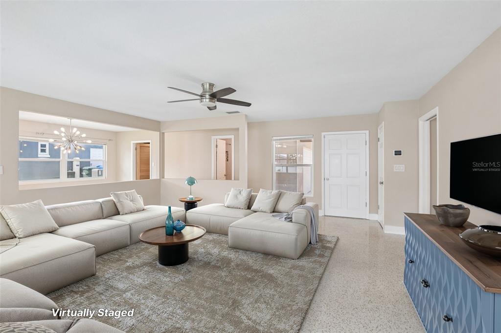 563 Eastview Road Largo, FL 33770 - Photo 2 of 37