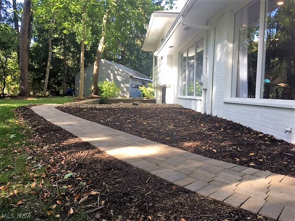 2942 Overlook Road Silver Lake, OH 44224 - Photo 27 of 32