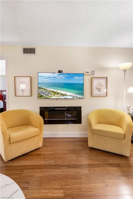 200 Valley Stream Drive, Unit 4B Naples, FL 34113 - Photo 6 of 11