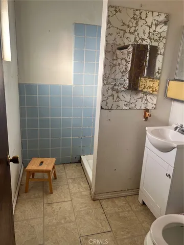 $250,000 | 21865 Fox, Apple Valley, CA 92307