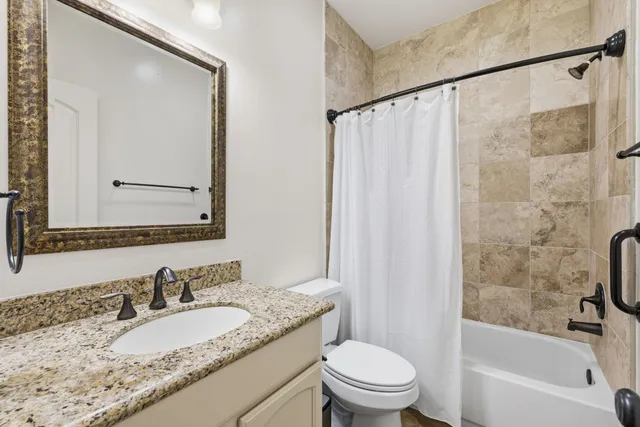 $475,000 | 1714 Ovid Street, Unit C, Houston, TX 77007