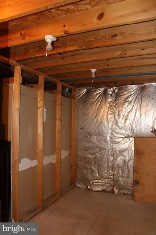 $1,600 | 1102 Valen Court, Westminster, MD 21157