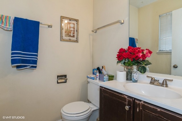 1732 Howe Lane Hanover Park, IL 60133 - Photo 3 of 11