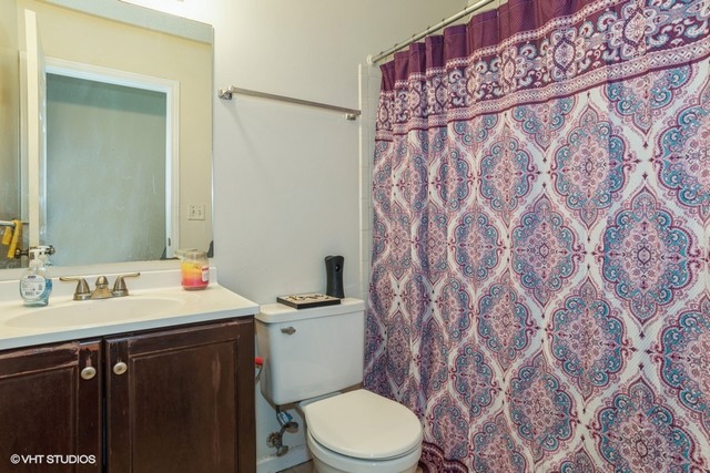 1732 Howe Lane Hanover Park, IL 60133 - Photo 4 of 11
