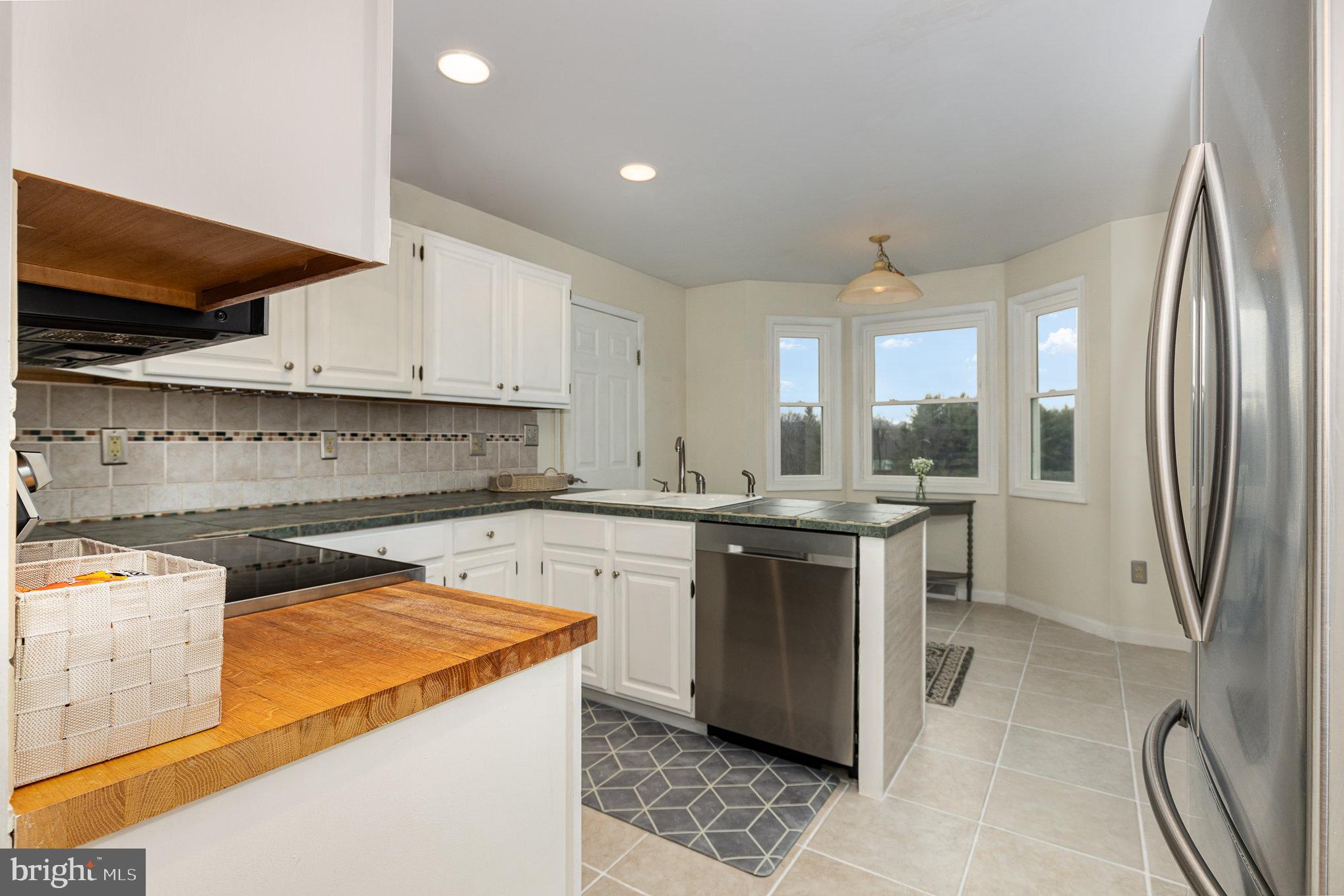 1604 Churchill Road Harrisburg, PA 17111 - Photo 11 of 39 Gallery Image 11