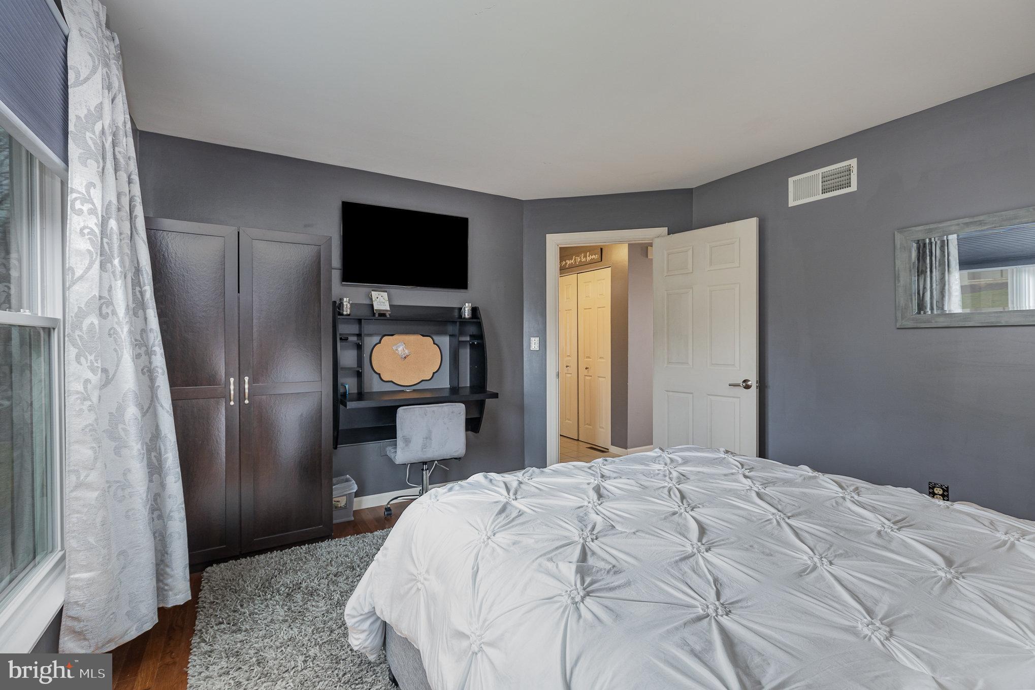 1604 Churchill Road Harrisburg, PA 17111 - Photo 13 of 39 Gallery Image 13
