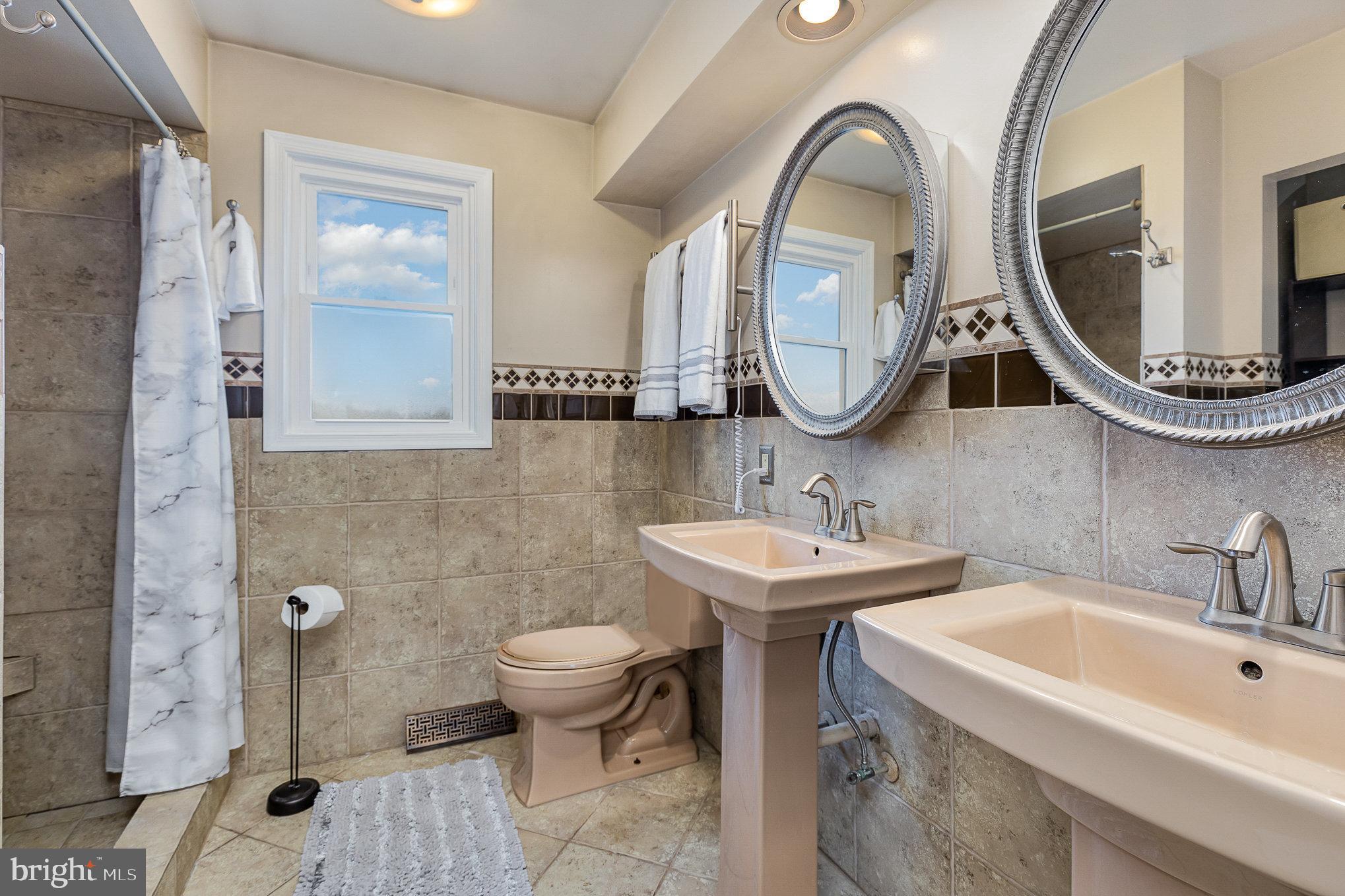 1604 Churchill Road Harrisburg, PA 17111 - Photo 23 of 39 Gallery Image 23