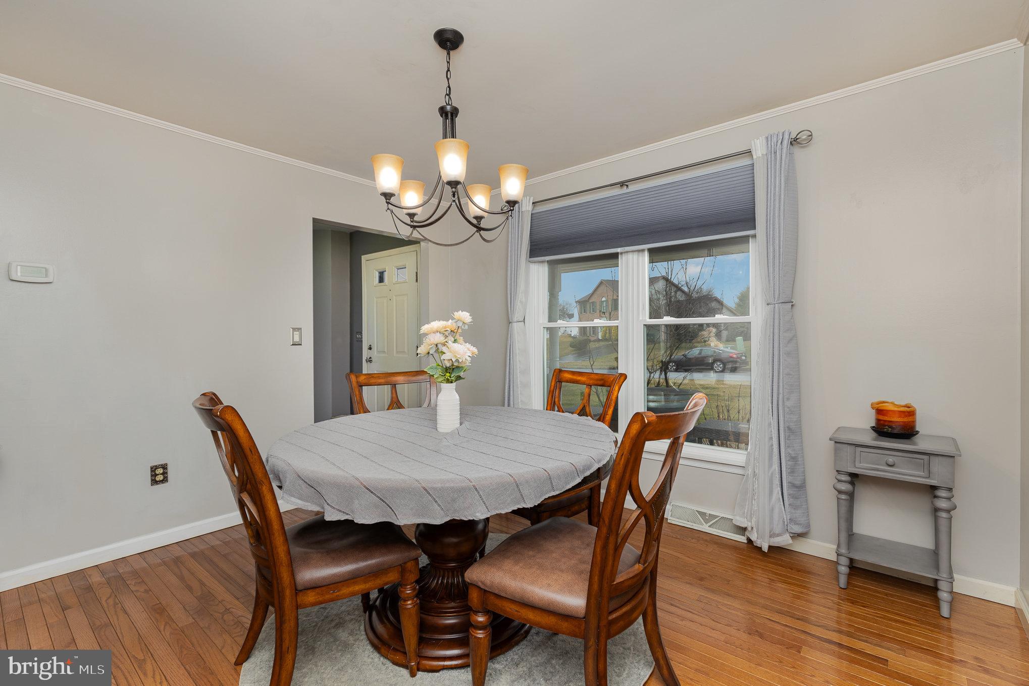 1604 Churchill Road Harrisburg, PA 17111 - Photo 7 of 39 Gallery Image 7