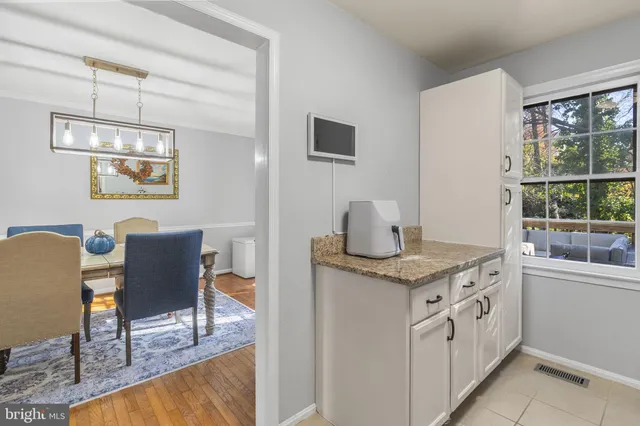 $614,900 | 6057 Crown Royal Circle, Alexandria, VA 22310