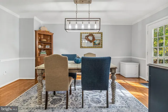 $614,900 | 6057 Crown Royal Circle, Alexandria, VA 22310