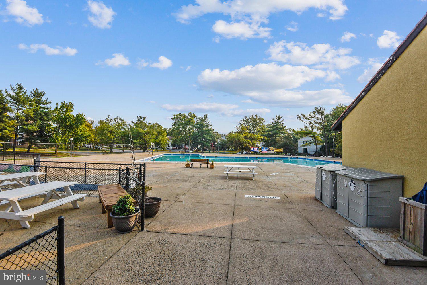 8002 Log Cabin Court Springfield, VA 22153 - Photo 52 of 63 Saratoga Pool