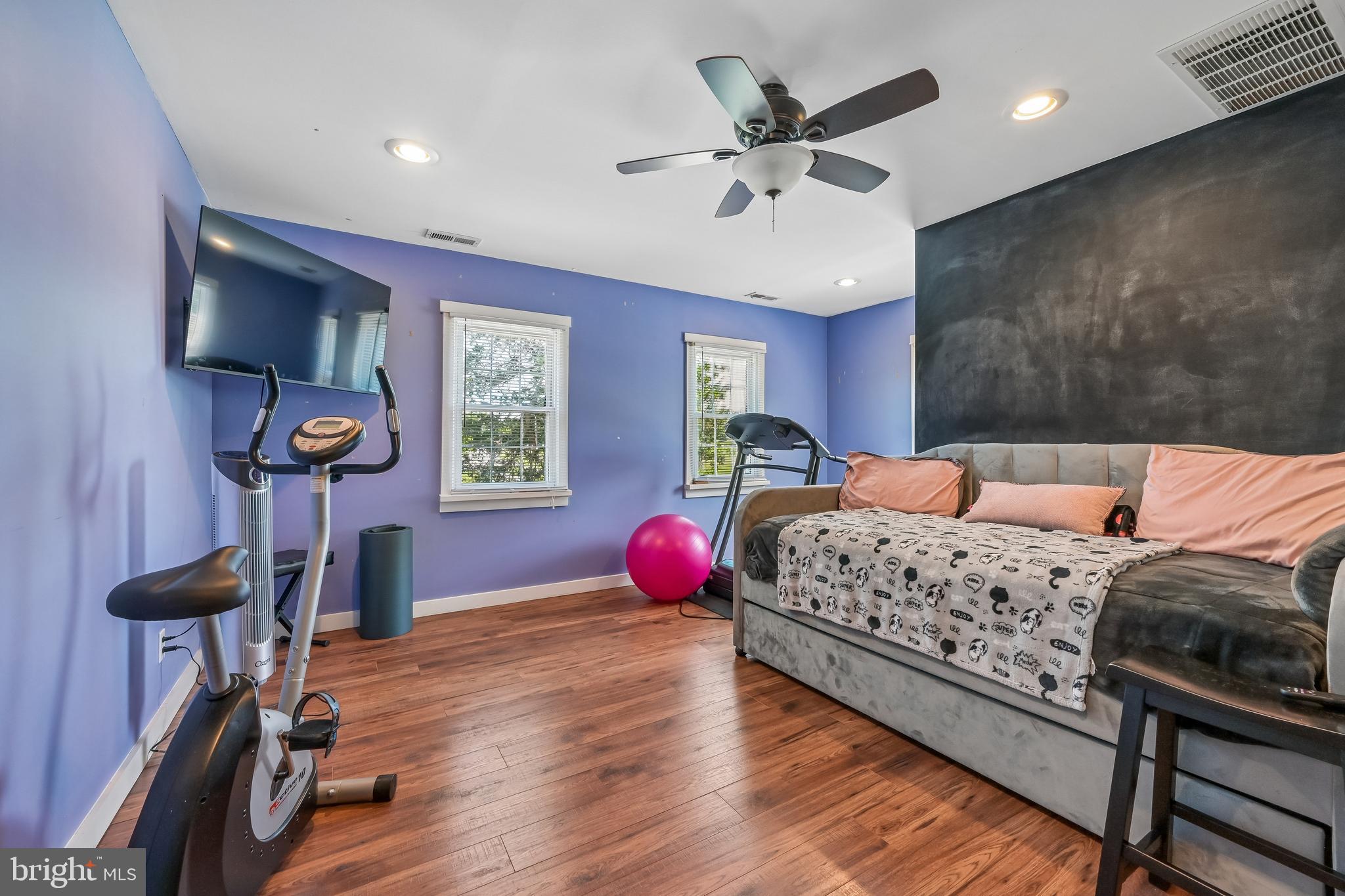 128 Branch Road Sewell, NJ 08080 - Photo 21 of 28 Bedroom 3