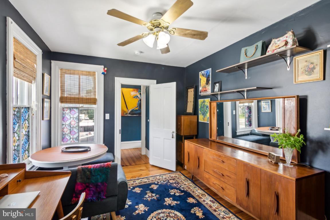 503 Kings Highway Mickleton, NJ 08056 - Photo 13 of 26 a very nice looking dining room with a large window