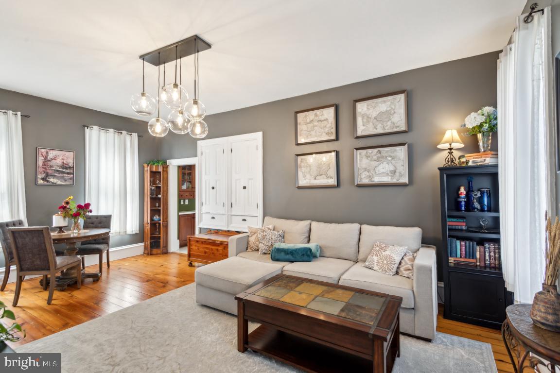 503 Kings Highway Mickleton, NJ 08056 - Photo 5 of 26 a living room with furniture and a chandelier