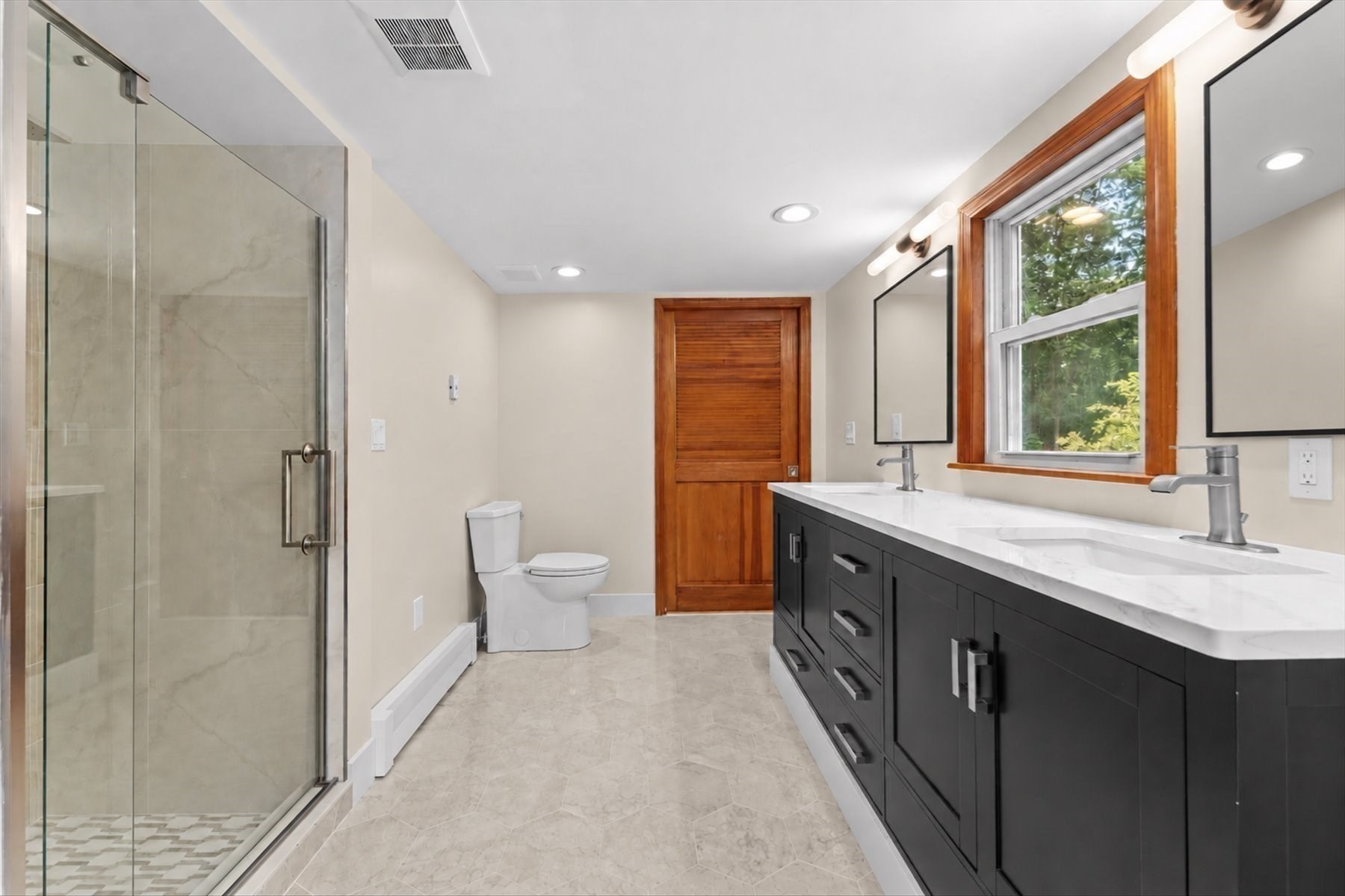 82 Boston Road Sutton, MA 01590 - Photo 25 of 39 Gallery Image 25