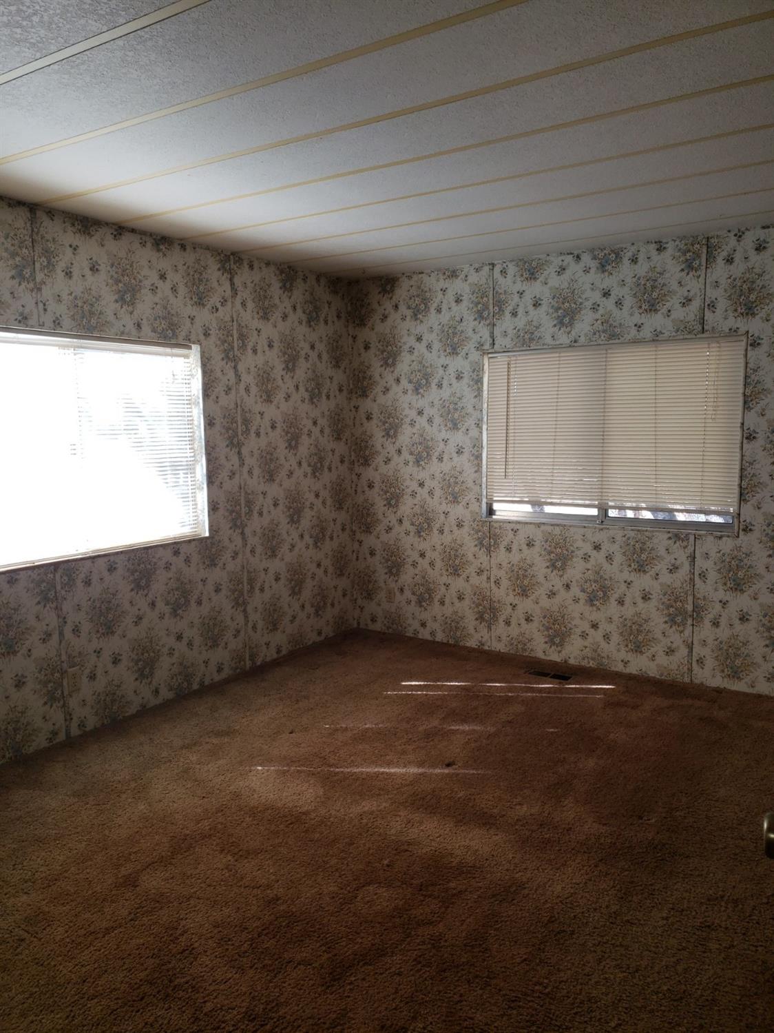 40655 Jean Road East Oakhurst, CA 93644 - Photo 4 of 15 Gallery Image 4