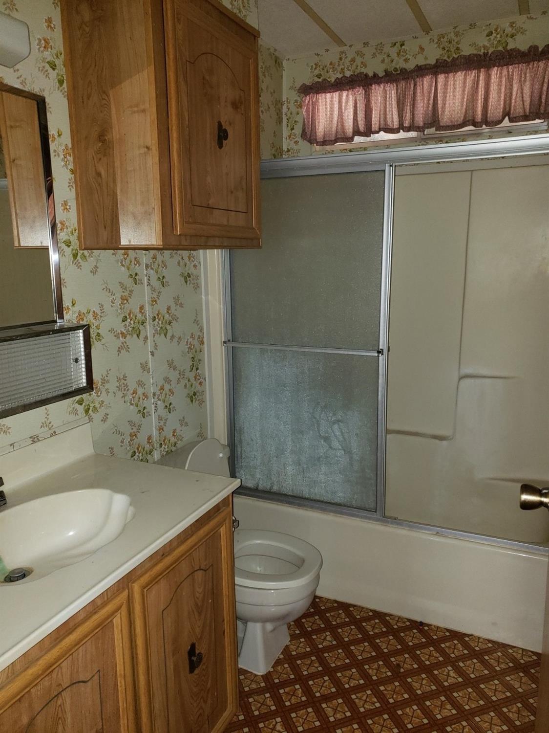 40655 Jean Road East Oakhurst, CA 93644 - Photo 10 of 15 Gallery Image 10