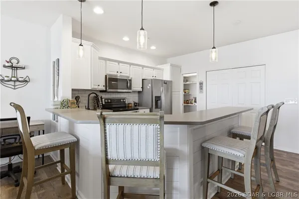 $420,000 | 18132 Millstone Cove Road, Unit 332, Gravois Mills, MO 65037