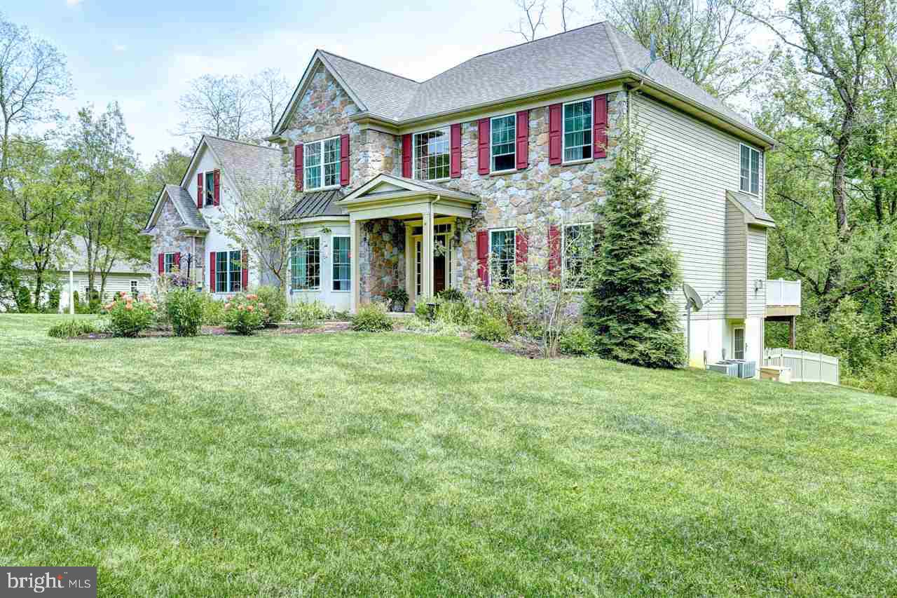 15 Abby Road Windsor, PA 17366 - Photo 4 of 34