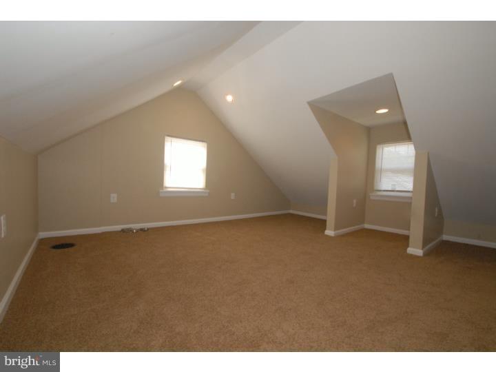 327 Oak Road Glenside, PA 19038 - Photo 20 of 24 Bedroom 4